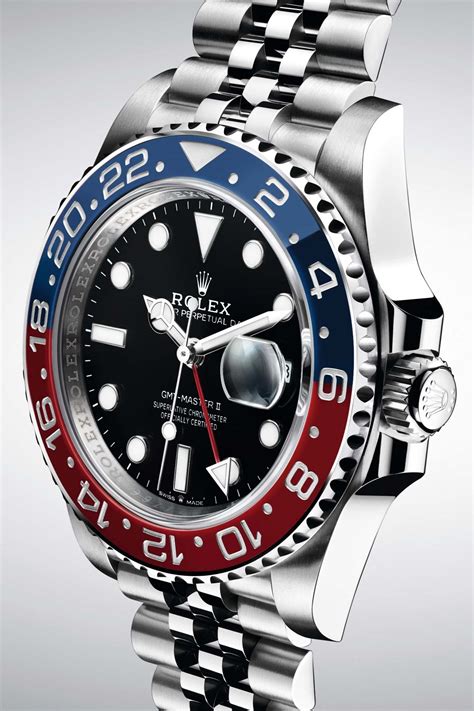 rolex con lunetta doppio colore|Rolex GMT Master II “Pepsi” 126710 BLRO, la recensione .